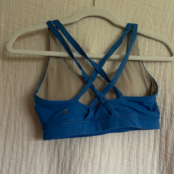 Lululemon energy bra size 6 - Picture 3 of 3